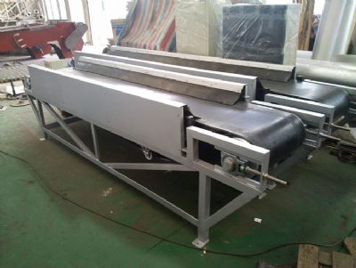 皮帶傳送機(jī).jpg